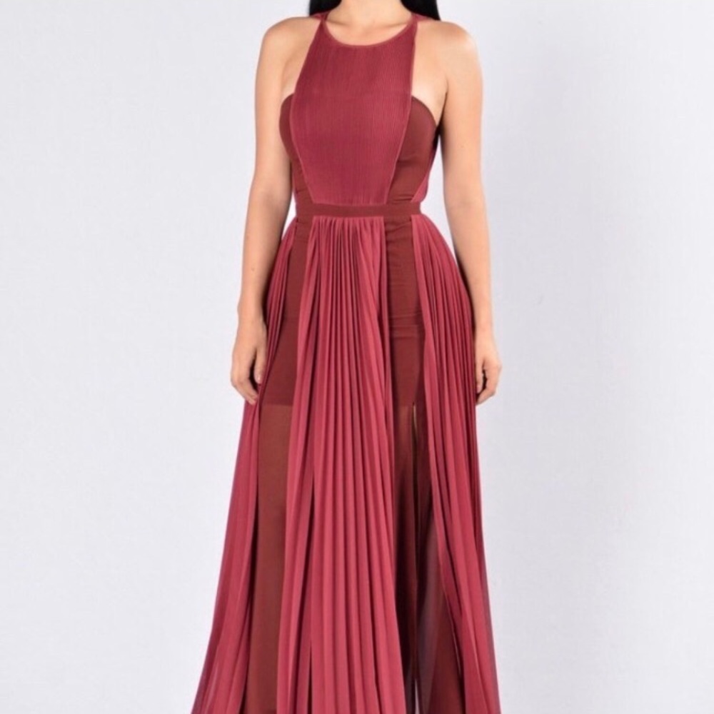 Fashion Nova Chiffon Maxi Dress